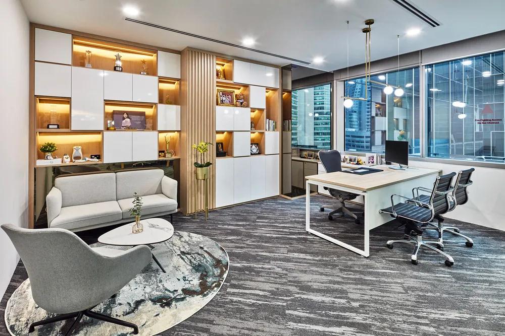 如何選擇時(shí)尚又實(shí)用的辦公椅