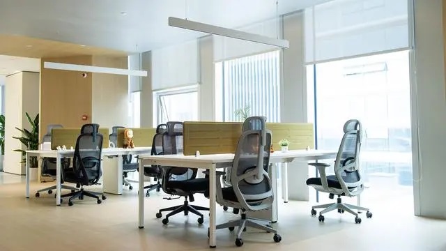 辦公室家具搭配應該慎重考慮